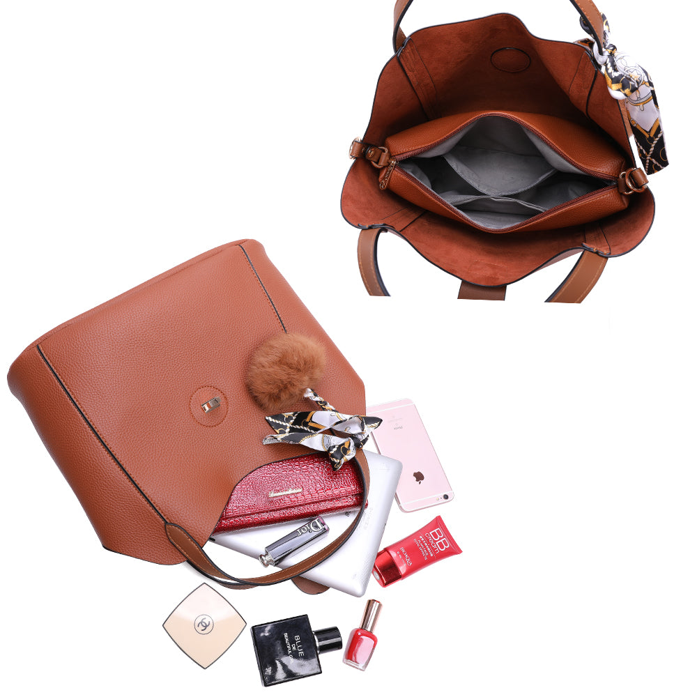 Gallantry | Zoë Handtasche