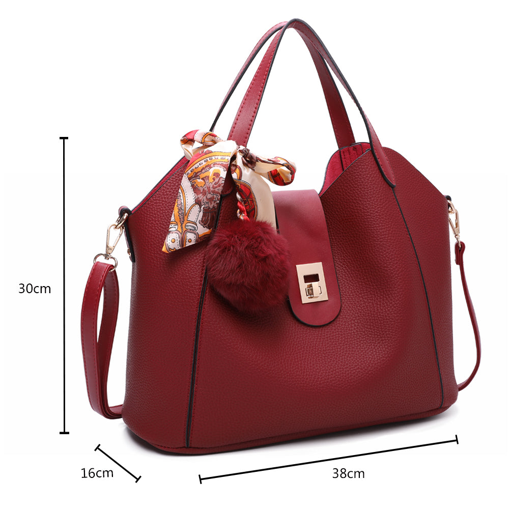 Gallantry | Zoë Handtasche