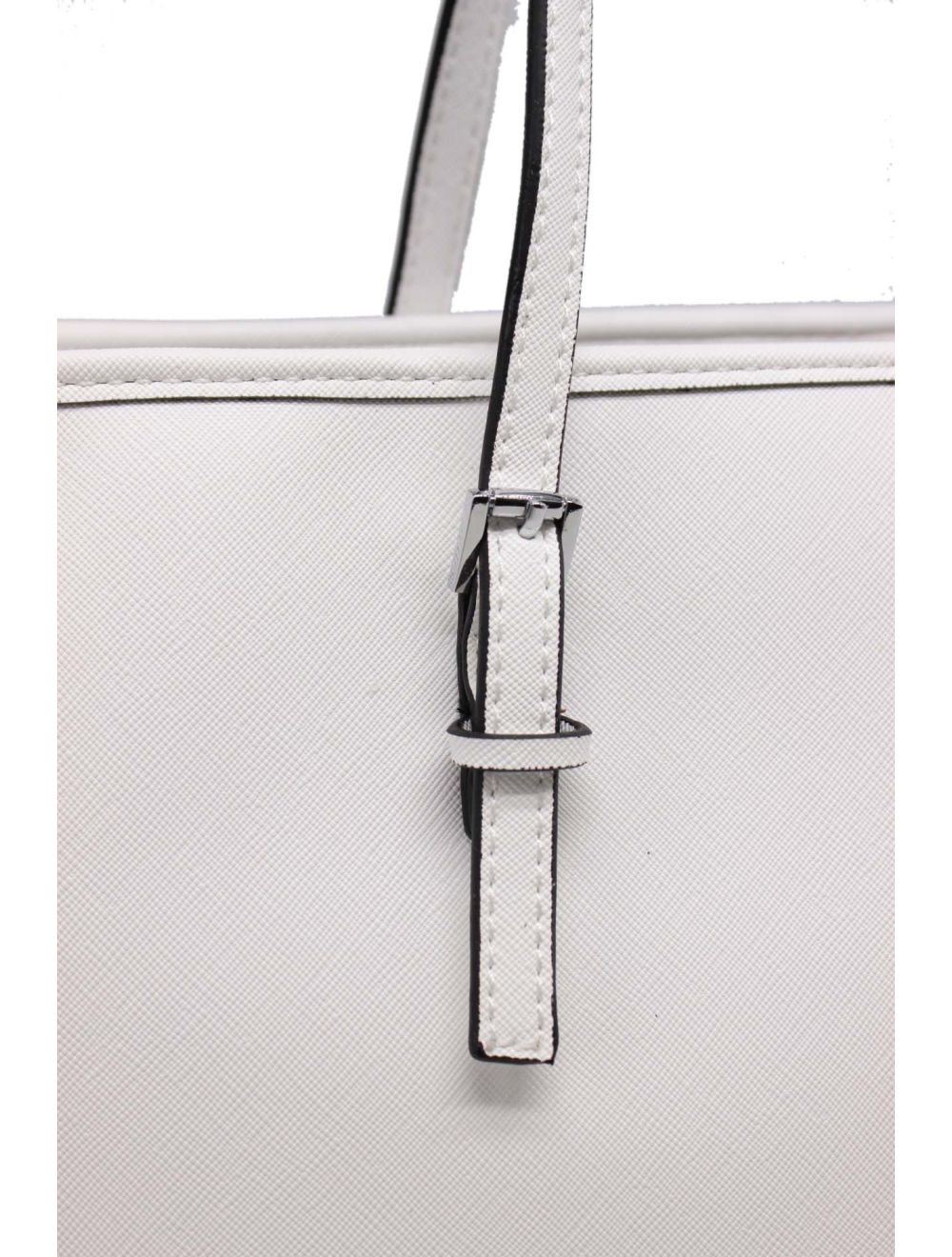 Tom & Eva | Eva Shopper